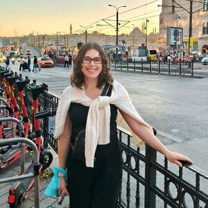 Meet your Posher, Stephanie